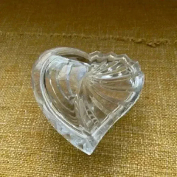 Gorham Leaded Crystal Heart Shaped Trinket‎ Jewelry Vanity Box - Picture 2 of 8